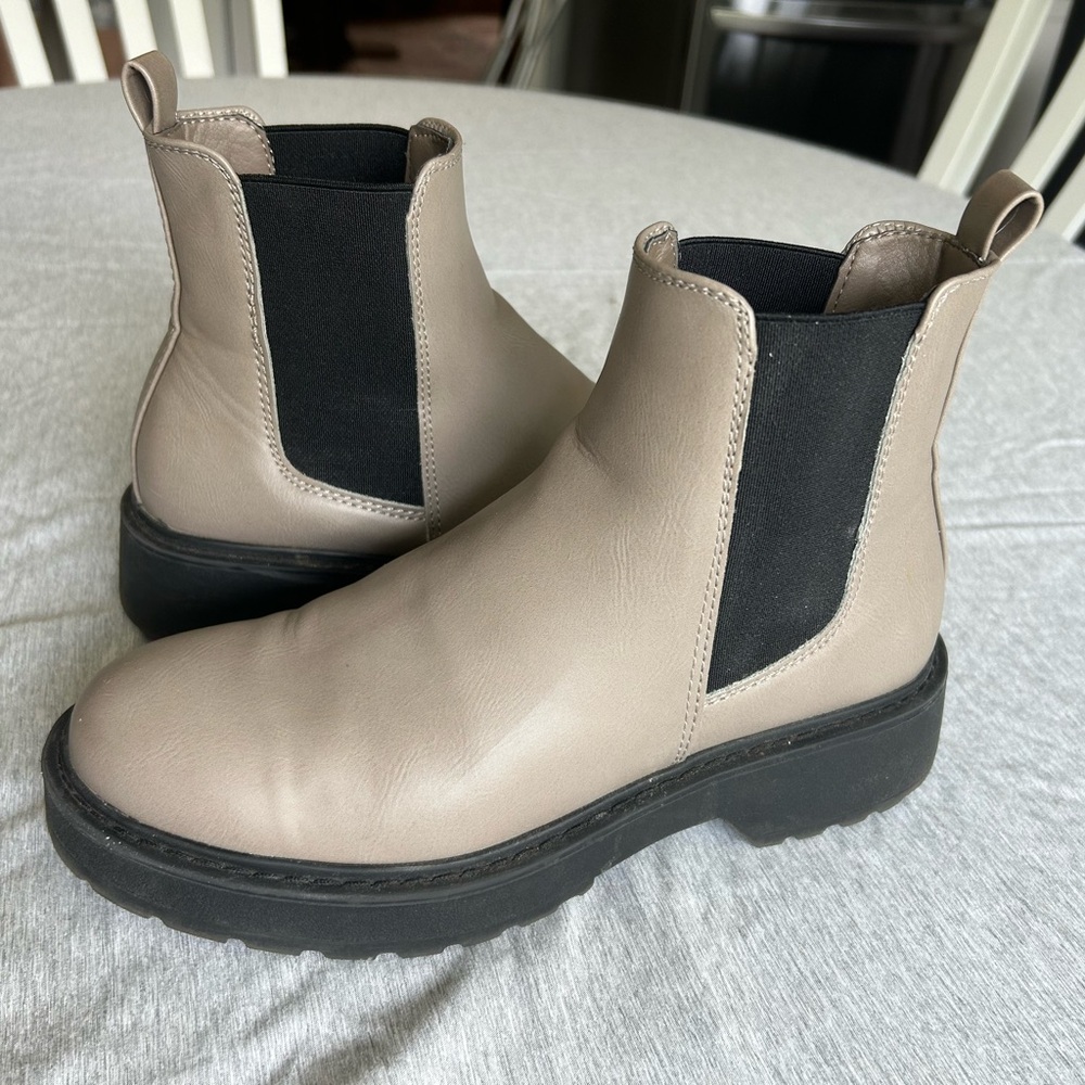 Chelsea Boots - Brown Fall Boots